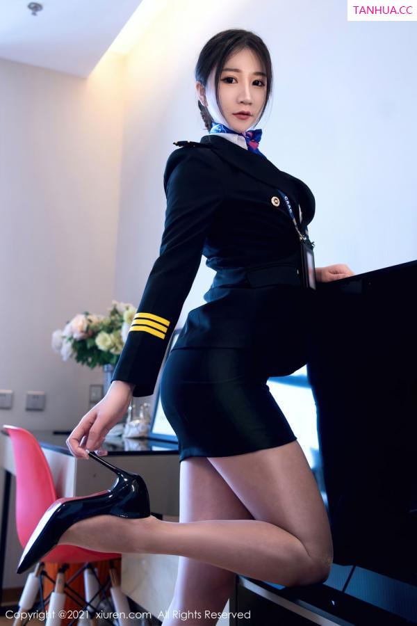 Coral 顾乔楠 空乘小姐姐顾乔楠 制服机长长发飘逸第14张图片